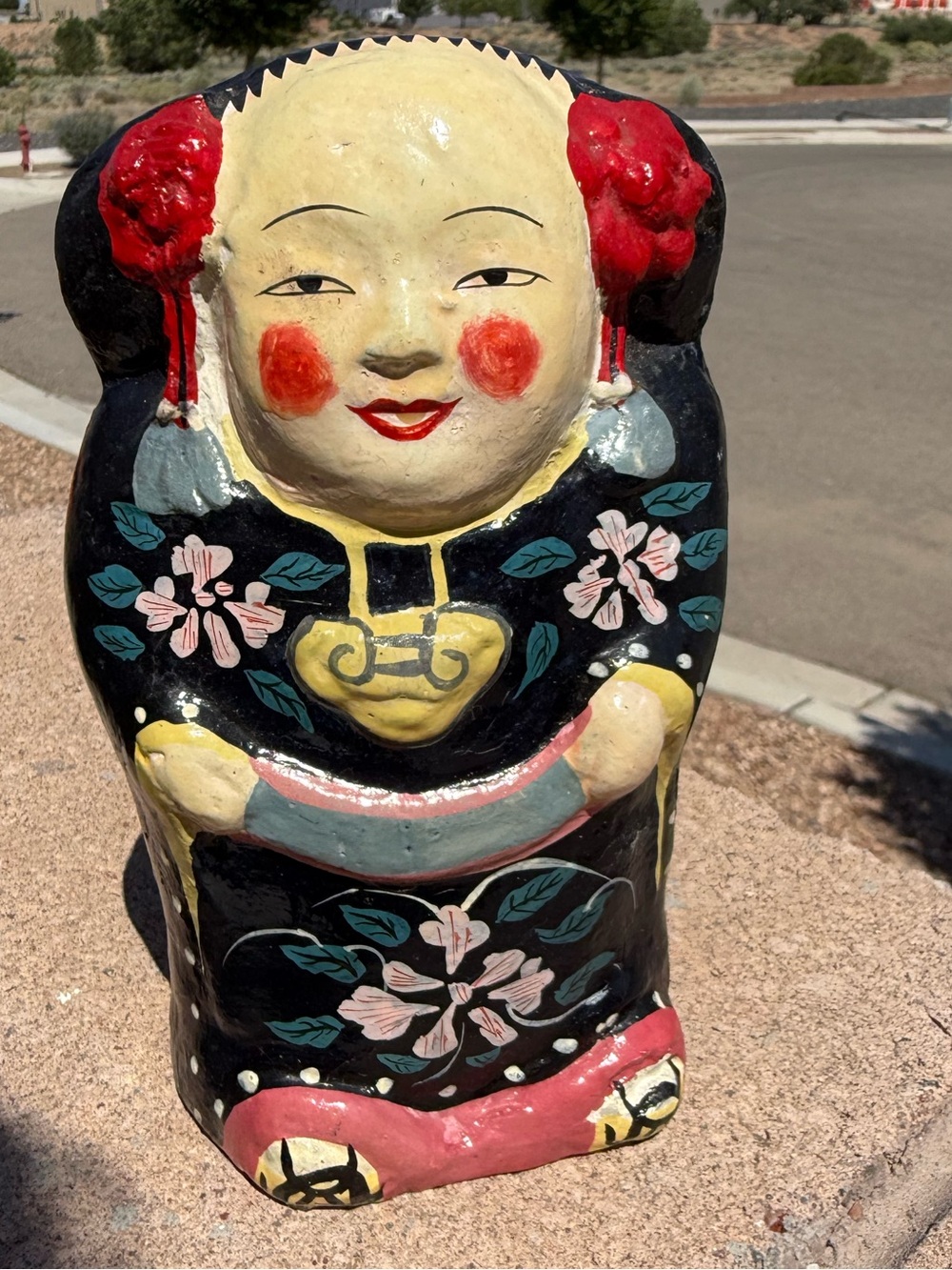 Hand-Painted Ceramic Figurine - Black & Red Floral Home Art
